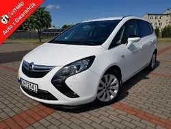 Biały Używany 2016 Opel Zafira Minivan | 39 900 zł (Uczciwa cena)