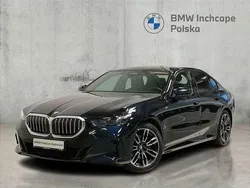 Czarny carbon m metalizowany Używany 2024 BMW 520 Comfort Edition Sedan/Limuzyna | 234 900 zł (Super Cena)