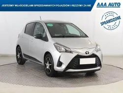 Srebrny Używany 2017 Toyota Yaris | 43 999 zł (Uczciwa cena)