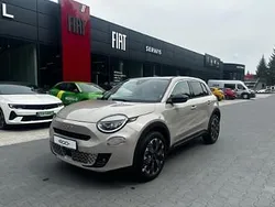 Beżowy Nowe 2025 Fiat 600 SUV | 113 900 zł (Drogi)