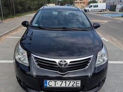 Czarny Używany 2009 Toyota Avensis Kombi | 16 900 zł (Dość drogi)