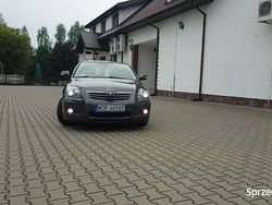 Szary Używany 2008 Toyota Avensis T2 Hatchback | 10 500 zł (Uczciwa cena)