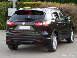 Czarny Używany 2015 Nissan Qashqai SUV | 47 900 zł (Uczciwa cena)