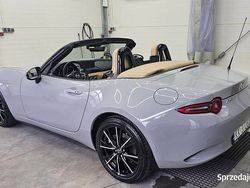 Używany 2024 Mazda MX5 Kabriolet | 199 900 zł