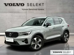 Szary Używany 2024 Volvo XC40 SUV | 179 900 zł (Uczciwa cena)