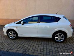 Biały Używany 2012 Seat Leon Hatchback | 19 500 zł (Dobra cena)