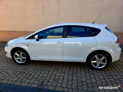 Biały Używany 2012 Seat Leon Hatchback | 19 500 zł (Dobra cena)
