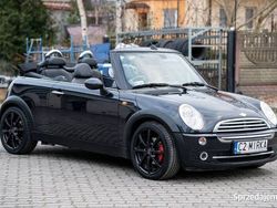 Czarny Używany 2005 Mini Cooper Cabriolet Kabriolet | 20 500 zł