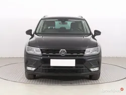 Czarny Używany 2016 VW Tiguan SUV | 69 999 zł (Uczciwa cena)