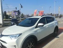 Biały Używany 2016 Toyota RAV4 Hybrid SUV | 85 900 zł (Drogi)