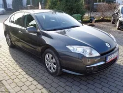 Szary Używany 2008 Renault Laguna III Hatchback | 15 900 zł (Uczciwa cena)