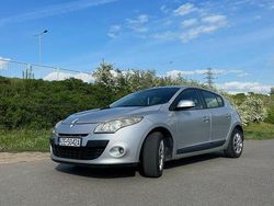 Srebrny Używany 2010 Renault Mégane III Hatchback | 15 000 zł (Uczciwa cena)