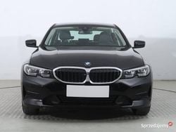 Czarny Używany 2022 BMW 318 Sedan/Limuzyna | 104 999 zł (Super Cena)