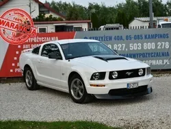 Biały Używany 2006 Ford Mustang GT Coupe | 55 900 zł