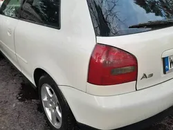 Biały Używany 2000 Audi A3 Hatchback | 7590 zł (Dość drogi)