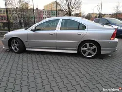 Srebrny Używany 2005 Volvo S60 Sedan/Limuzyna | 82 000 zł