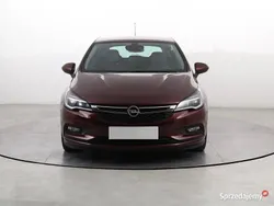 Bordowy Używany 2017 Opel Astra Hatchback | 49 999 zł (Dość drogi)