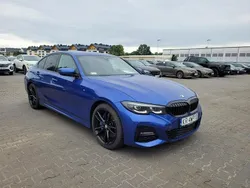 Niebieski ciemny Używany 2021 BMW 320 Sedan/Limuzyna | 110 000 zł (Super Cena)