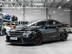 Mercedes C63 AMG