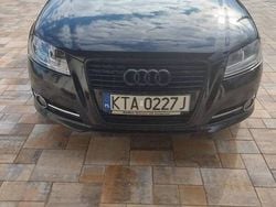 Czarny Używany 2011 Audi A3 Hatchback | 30 000 zł (Dość drogi)