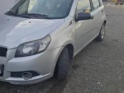 Srebrny Używany 2011 Chevrolet Aveo Sedan/Limuzyna | 4500 zł (Dobra cena)
