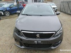 Szary Używany 2018 Peugeot 308 Kombi | 21 900 zł