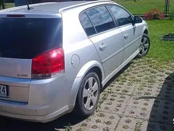 Srebrny Używany 2007 Opel Signum Kombi | 9000 zł (Drogi)