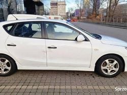 Biały Używany 2011 Hyundai i30 Hatchback | 7400 zł (Super Cena)