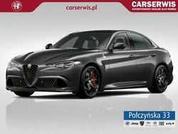 Grafitowy (metalik) Nowe 2025 Alfa Romeo Giulia Quadrifoglio Sedan/Limuzyna | 461 890 zł