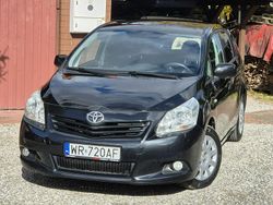 Czarny Używany 2009 Toyota Verso Minivan | 23 900 zł (Uczciwa cena)