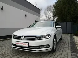 Biały Używany 2015 VW Passat R-line Sedan/Limuzyna | 59 900 zł (Uczciwa cena)