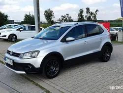 Srebrny (metalik) Używany 2010 VW Polo Cross Hatchback | 27 500 zł