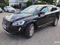 Czarny Używany 2016 Volvo XC60 SUV | 71 900 zł (Dobra cena)