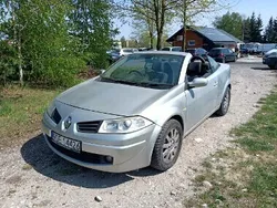 Srebrny Używany 2007 Renault Mégane Cabriolet Kabriolet | 3700 zł
