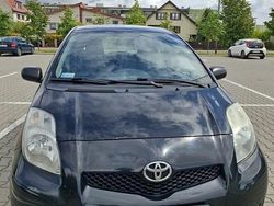 Czarny Używany 2010 Toyota Yaris Hatchback | 13 500 zł (Dobra cena)