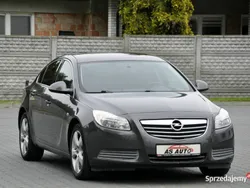 Grafitowy Używany 2011 Opel Insignia Cosmo Hatchback | 26 900 zł (Dość drogi)