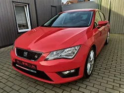 Czerwony Używany 2014 Seat Leon Hatchback | 43 950 zł (Dobra cena)