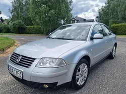 Srebrny Używany 2003 VW Passat Sedan/Limuzyna | 10 500 zł