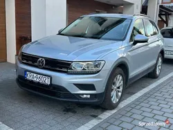 Srebrny Używany 2020 VW Tiguan SUV | 99 000 zł (Uczciwa cena)