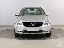 Srebrny Używany 2013 Volvo XC60 SUV | 59 999 zł (Super Cena)