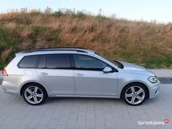 Srebrny Używany 2018 VW Golf VII Kombi | 44 000 zł (Drogi)