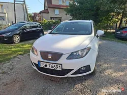 Biały Używany 2011 Seat Ibiza ST Kombi | 10 900 zł