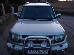 Srebrny Używany 2000 Mitsubishi Pajero SUV | 20 900 zł (Dość drogi)