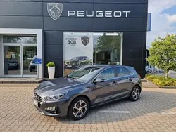 Szary Używany 2022 Hyundai i30 | 61 900 zł (Uczciwa cena)