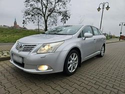 Srebrny Używany 2009 Toyota Avensis Kombi | 21 990 zł (Dość drogi)