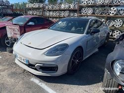 Biały Używany 2023 Porsche Panamera Turbo E-Hybrid Sedan/Limuzyna | 218 300 zł