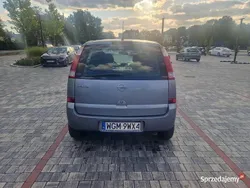 Srebrny Używany 2006 Opel Meriva Minivan | 5600 zł