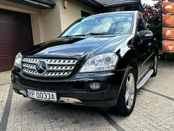 Czarny Używany 2007 Mercedes ML420 AMG SUV | 39 900 zł