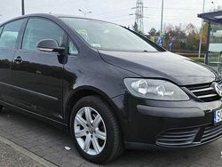 Czarny Używany 2005 VW Golf V Hatchback | 8800 zł (Uczciwa cena)