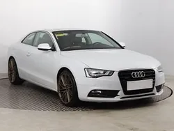 Biały Używany 2014 Audi A5 Coupe | 62 999 zł (Dobra cena)